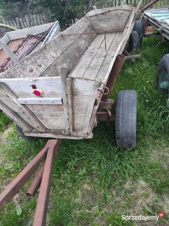 Wozy różne z zaczepem do ciagnika podkarpackie Wielkie Oczy