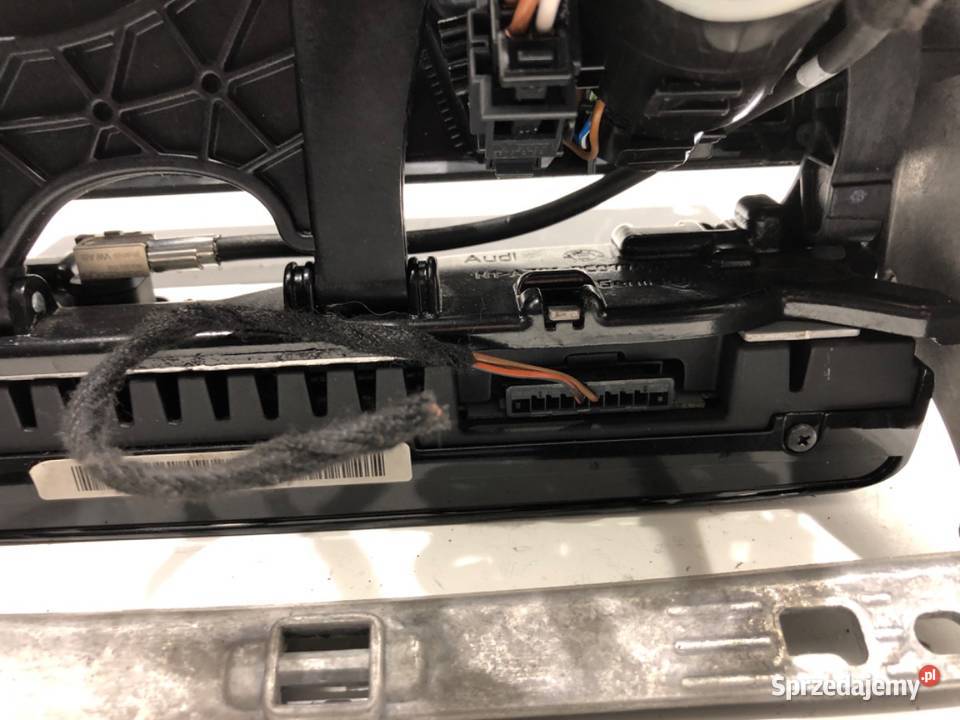 WYŚWIETLACZ AUDI A8 D4 4H0857273 0918 EKRAN