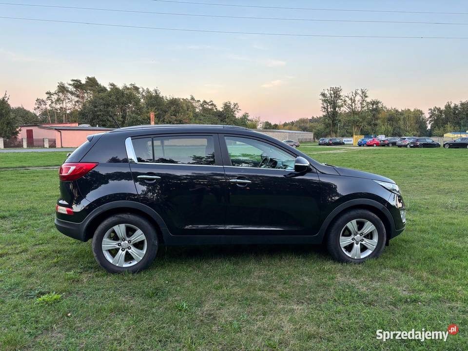 Kia Sportage 17 CRDI Skóra Navi Xenon Kamera garażowany Grzegorzew