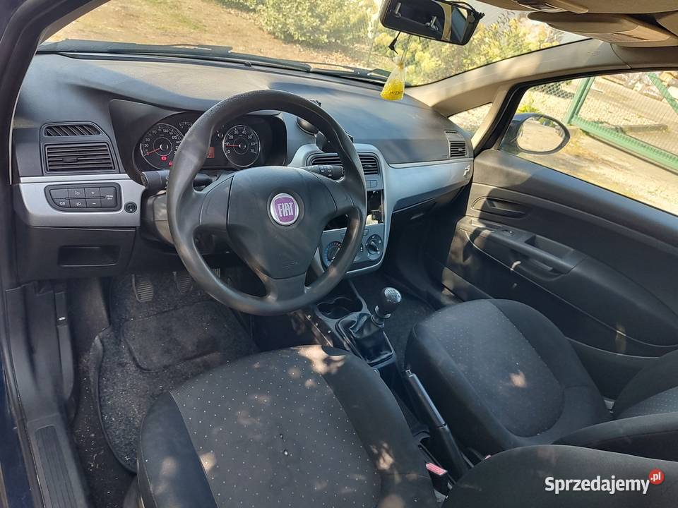 FIAT GRANDE PUNTO 12 BENZYNA Leszno
