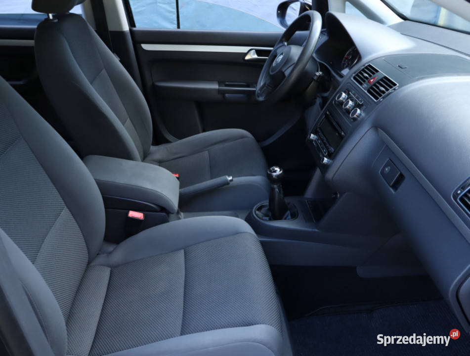 VW Touran 12 TSI isofix dolnośląskie Bielany Wrocławskie