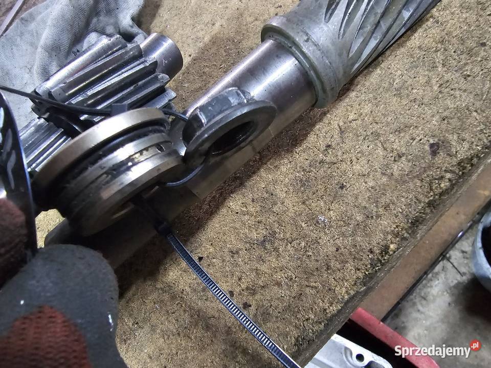 Yamaha majesty 250 nakrętka koła tył tylnego Mocowania i  śruby