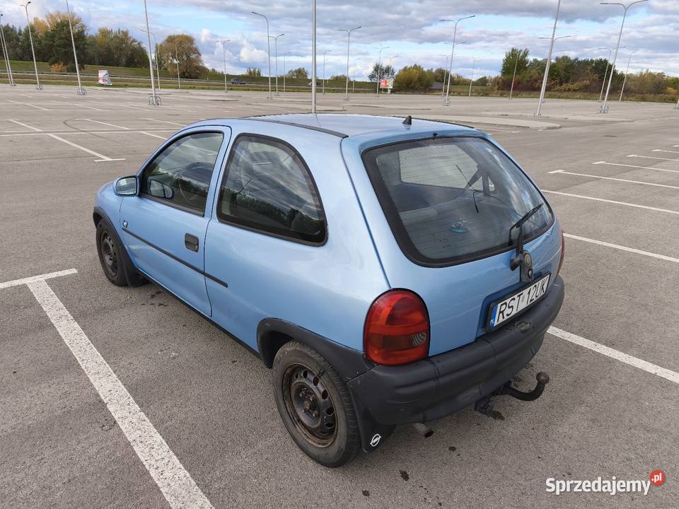 Opel Corsa B 14 60 94r Wersja Joy centralny zamek Tarnobrzeg