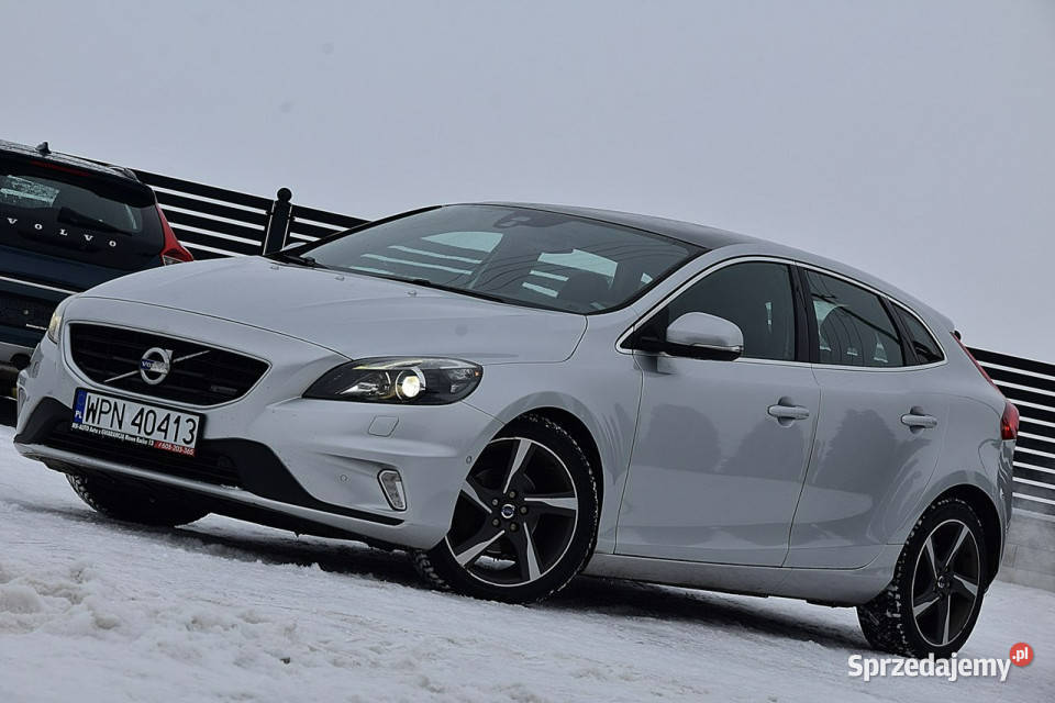 Volvo V40 16D2 115 RDesign Skóra Led Navi XENON isofix mazowieckie Nowe Kucice sprzedam