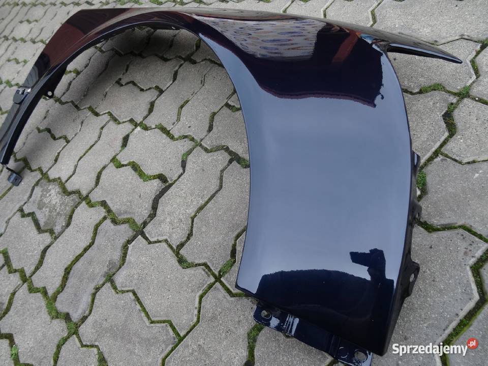 AUDI A8 D3 0305 BLOTNIK PRAWY PRZOD LZ5D Przemęt