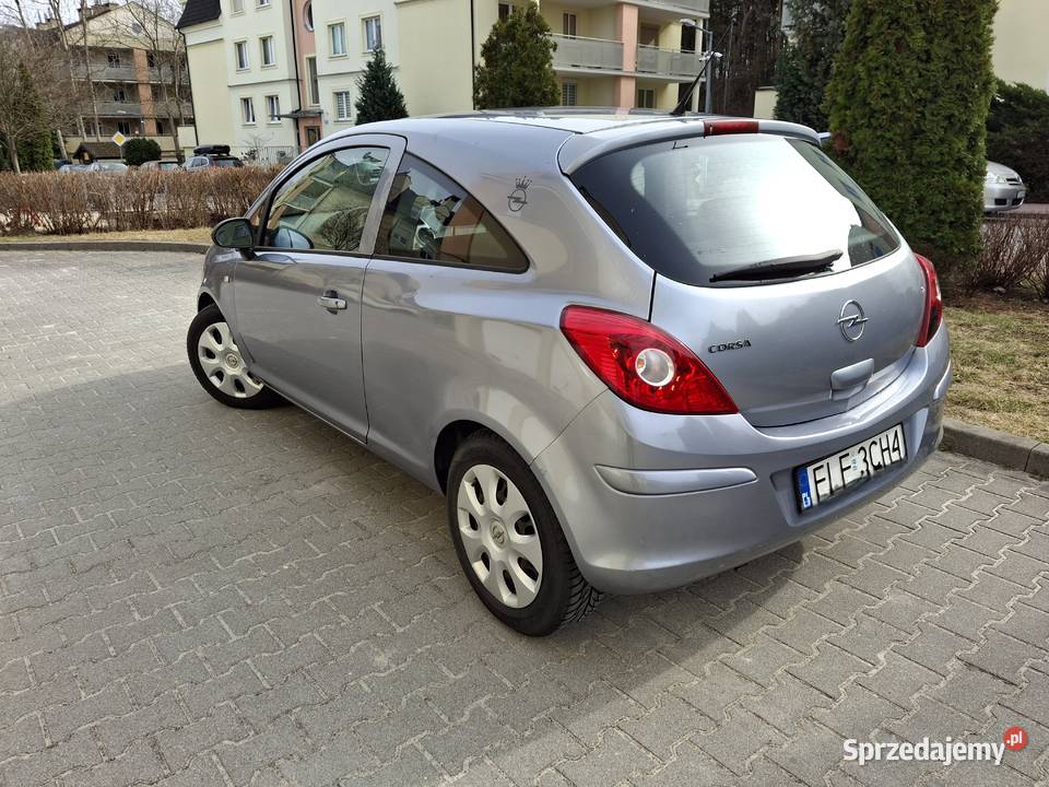 Opel Corsa super stan techniczny sprzedam