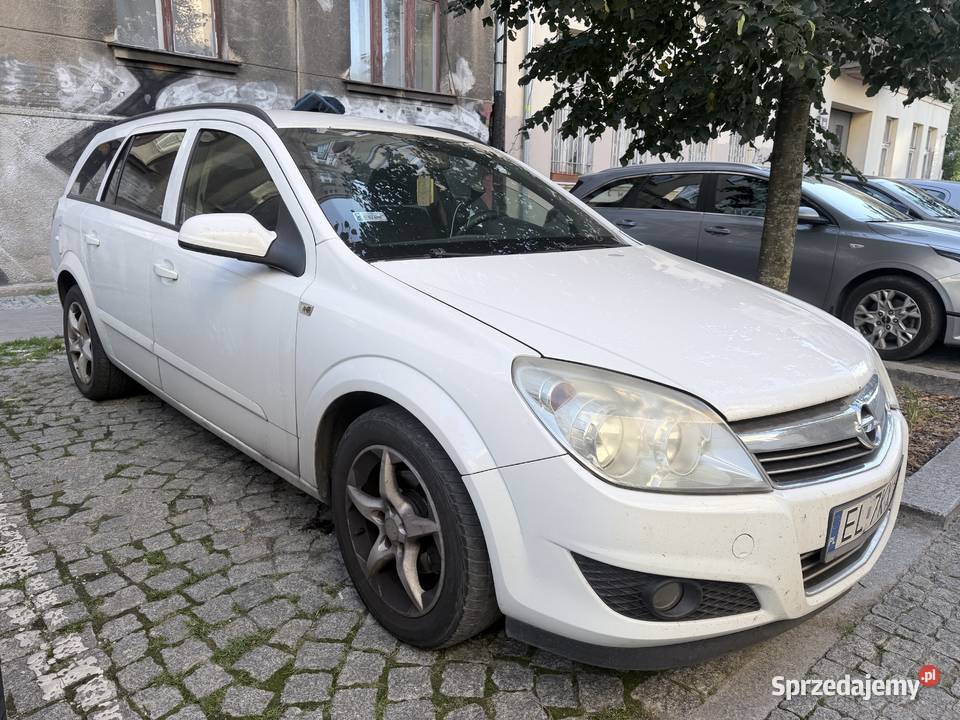 syndyk sprzeda Opla Astra łódzkie Łódź sprzedam