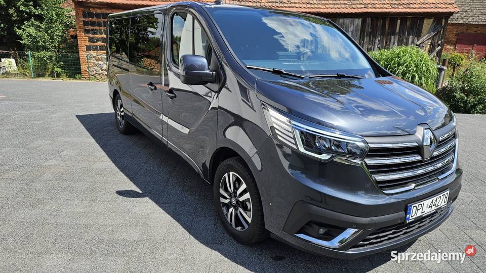 Renault Trafic Spaceclas escapade multiwan lakier metallic Lubin