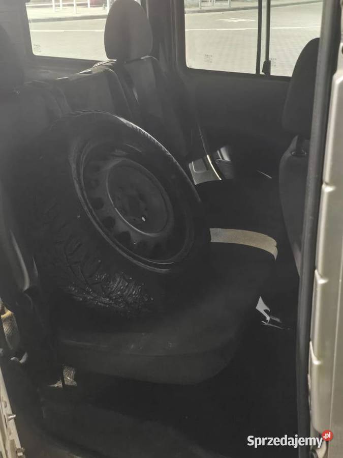 SPRAWNY Fiat Doblo 19 JTD Długie Opłaty Rok produkcji 2004 sprzedam