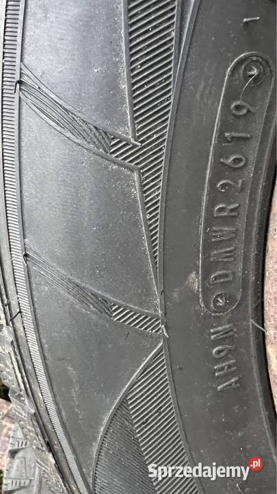 Opony zimowe 1956515 z felgami stalowymi 5x108