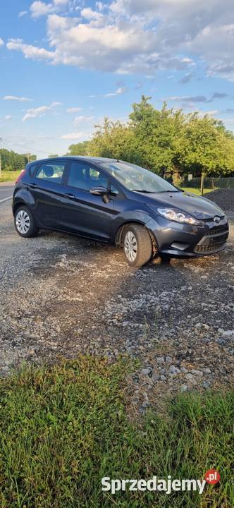 Piękny Ford Fiesta podkarpackie