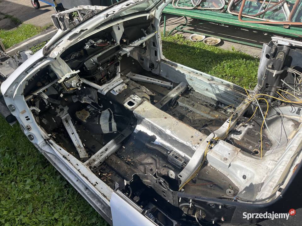 Mercedes R129 500SL Zdekompletowany Karoseria sprzedam