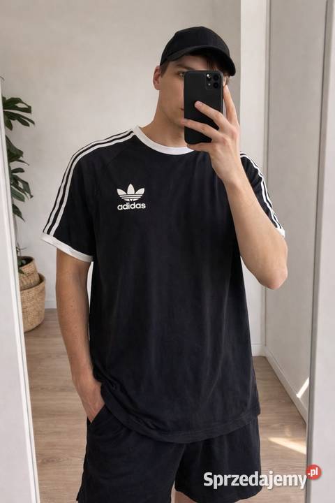 Koszulka adidas Originals czarna z paskami Kuków