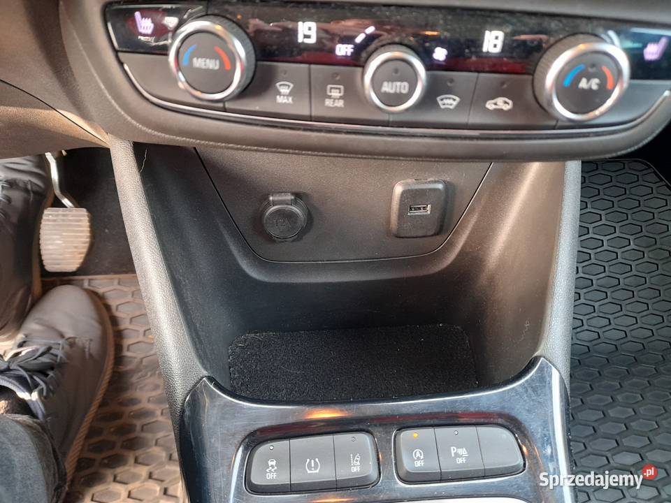 Opel Crosland X 12 bezwypadkowy krajowy śląskie Zawiercie