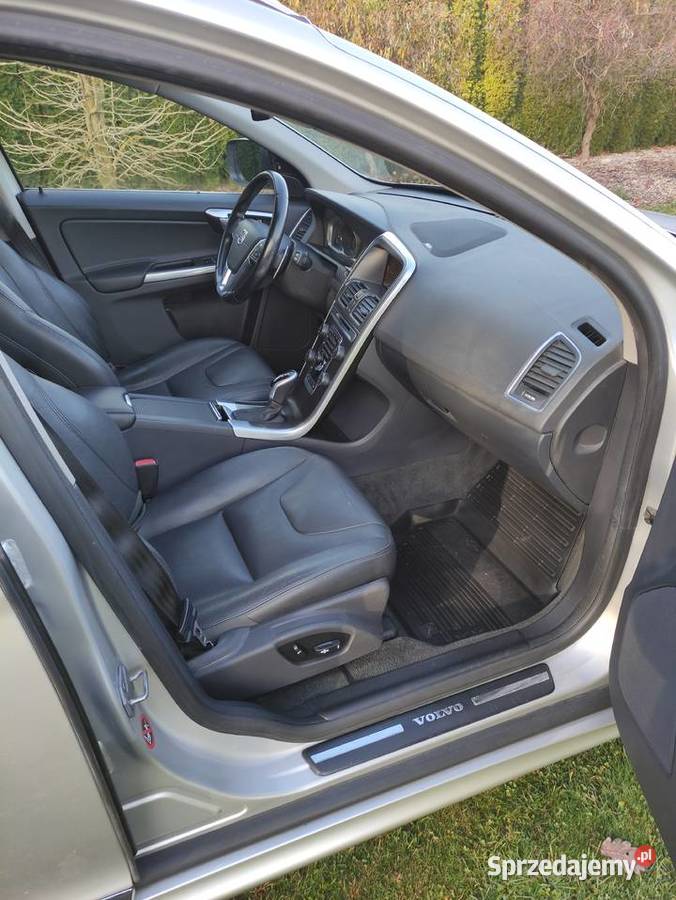 Volvo XC60 30 T6 AWD Lift 187000km