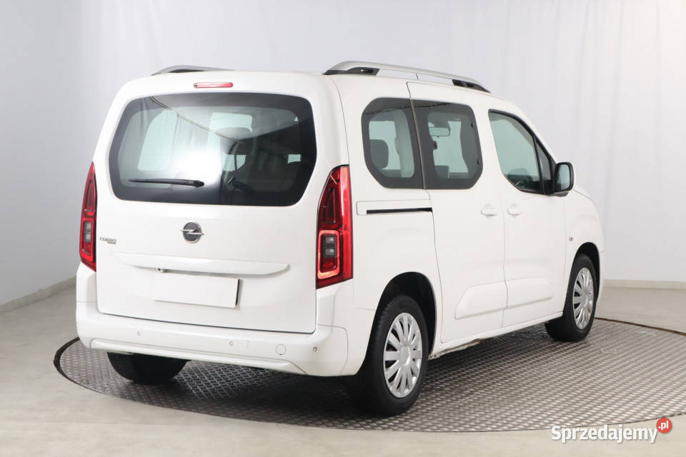 Opel Combo 12 Turbo 1199cm3