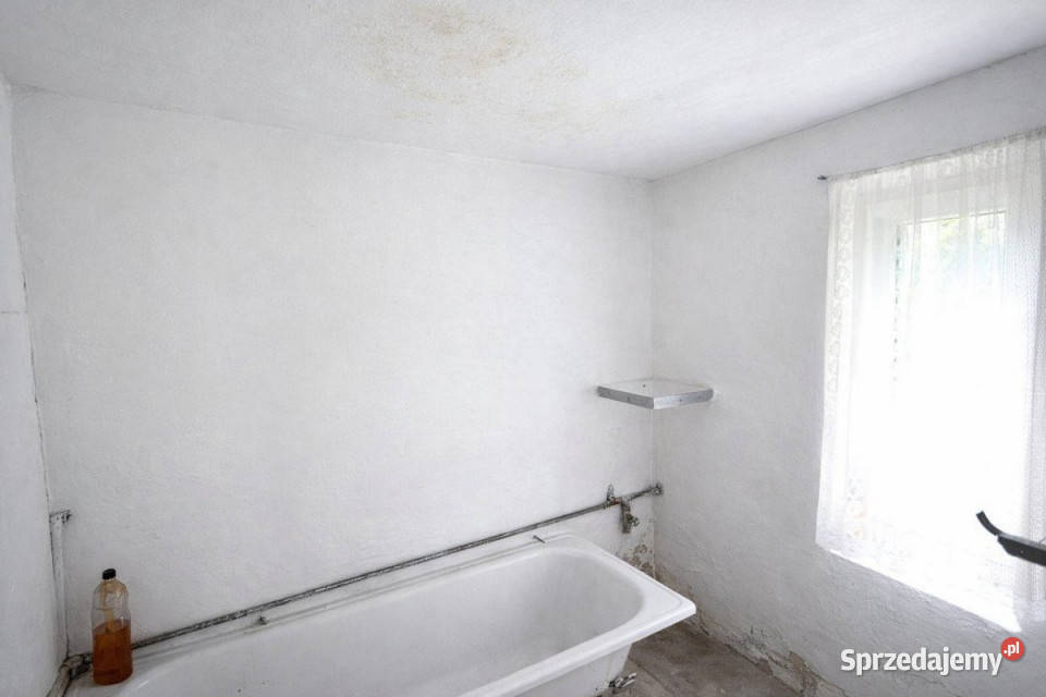 Dom wolnostojący 66m2 Oleśniki Rok budowy 1958 lubelskie sprzedam