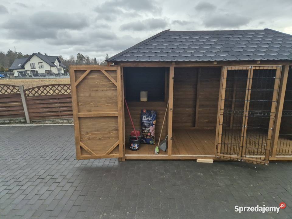 Kojec psa ze schowkiem Jordanów