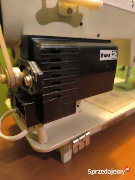 Maszyna do szycia łucznik TUR2 466 PRL