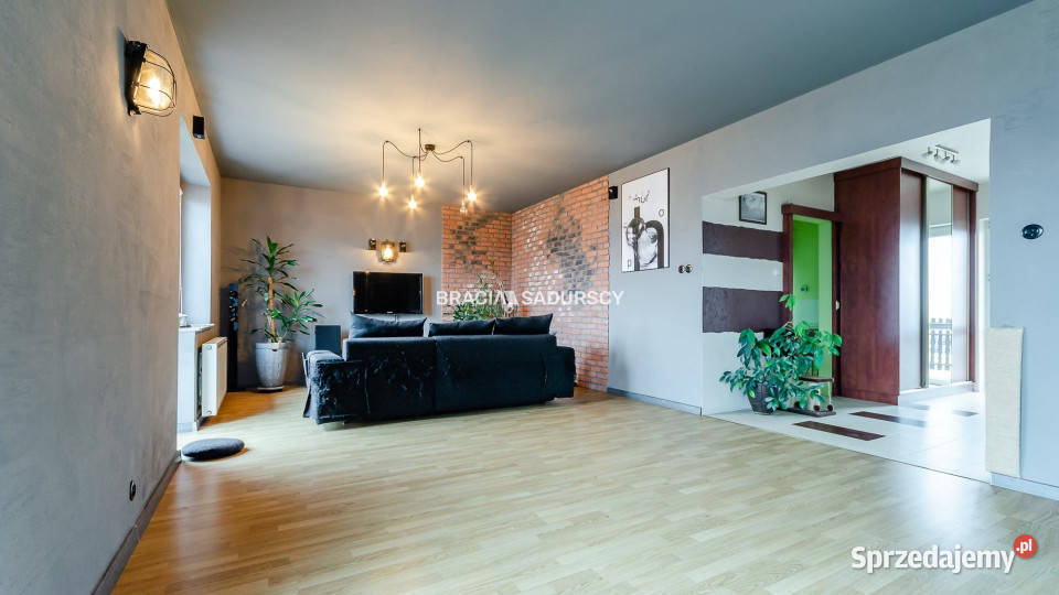 Sprzedaż domu wolnostojącego 186m2 Mogilany