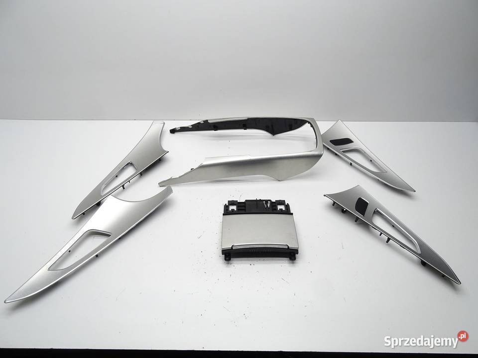 LISTWA DEKOR DRZWI POPIELNICZKA KOMPLET osobowe Wyposażenie wnętrza