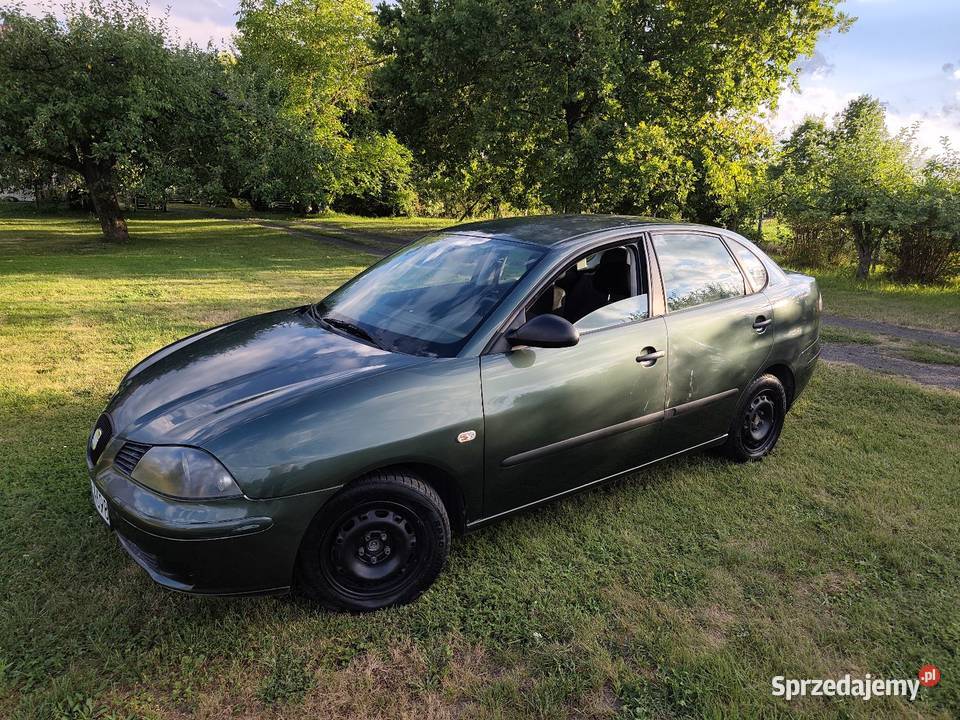 Sprzedam Seat Cordoba 2004 14 benzyna manualna Chełm sprzedam