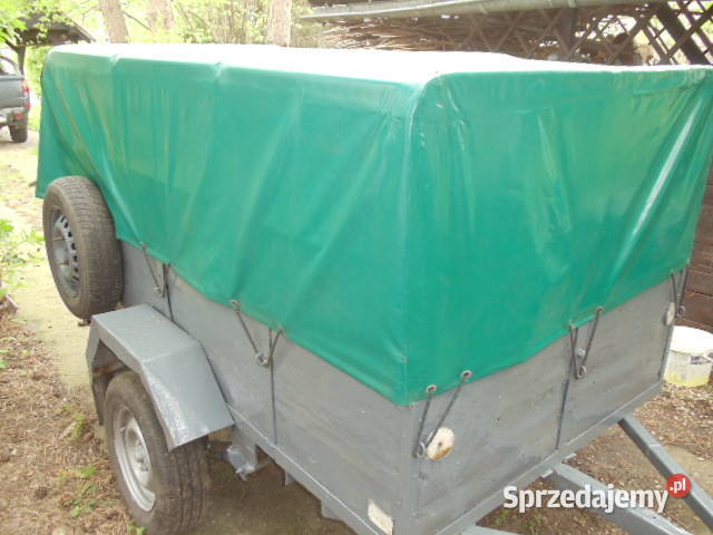 Przyczepka samochodowa z plandeką