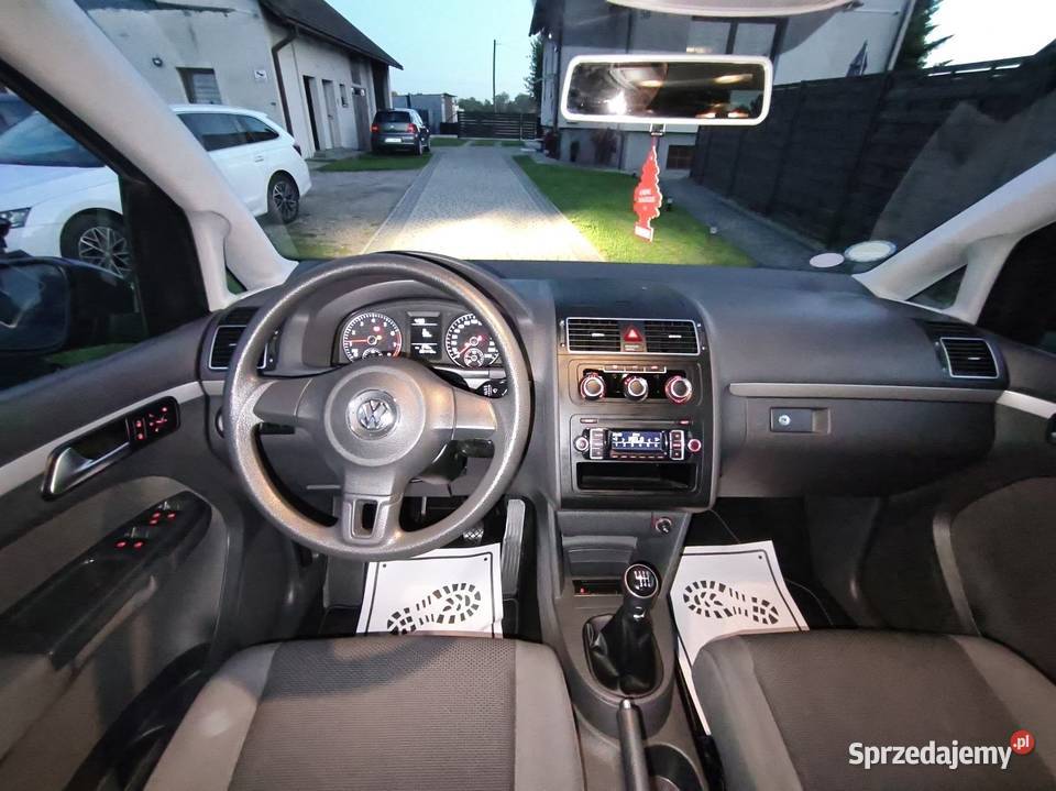 VW Touran bezwypadkowy przygotowany do Drogomyśl sprzedam
