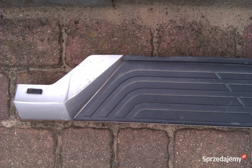 Mitsubishi Pajero IV 5D stopnie nakładka progów mazowieckie