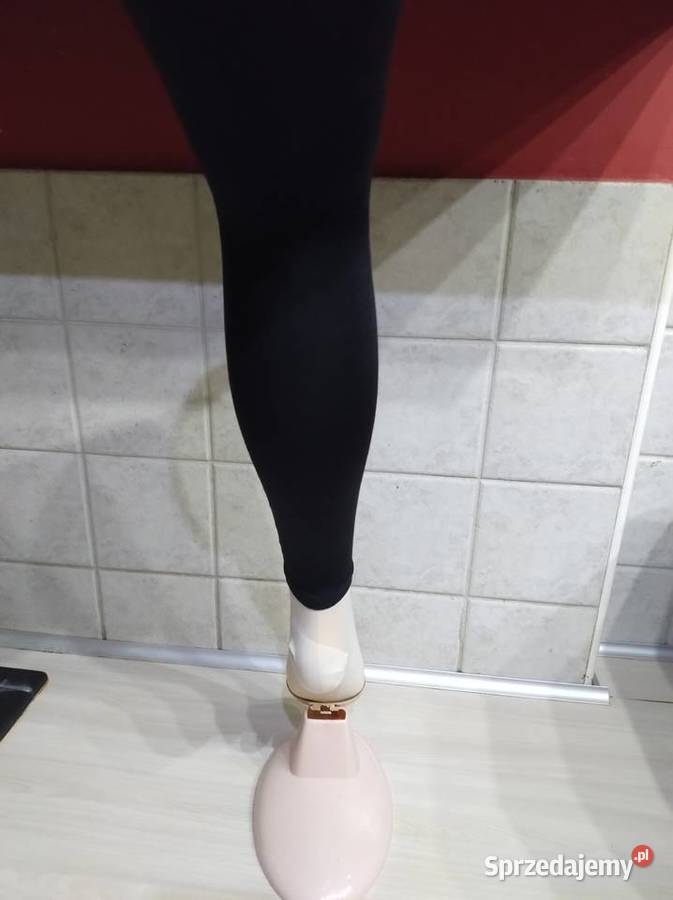 Legginsy kryjące w kolorze czarnym Gatta Lublin sprzedam