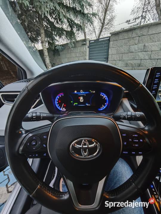 Toyota Corolla TS Hybryda LPG elektryczne lusterka Corolla Piastów
