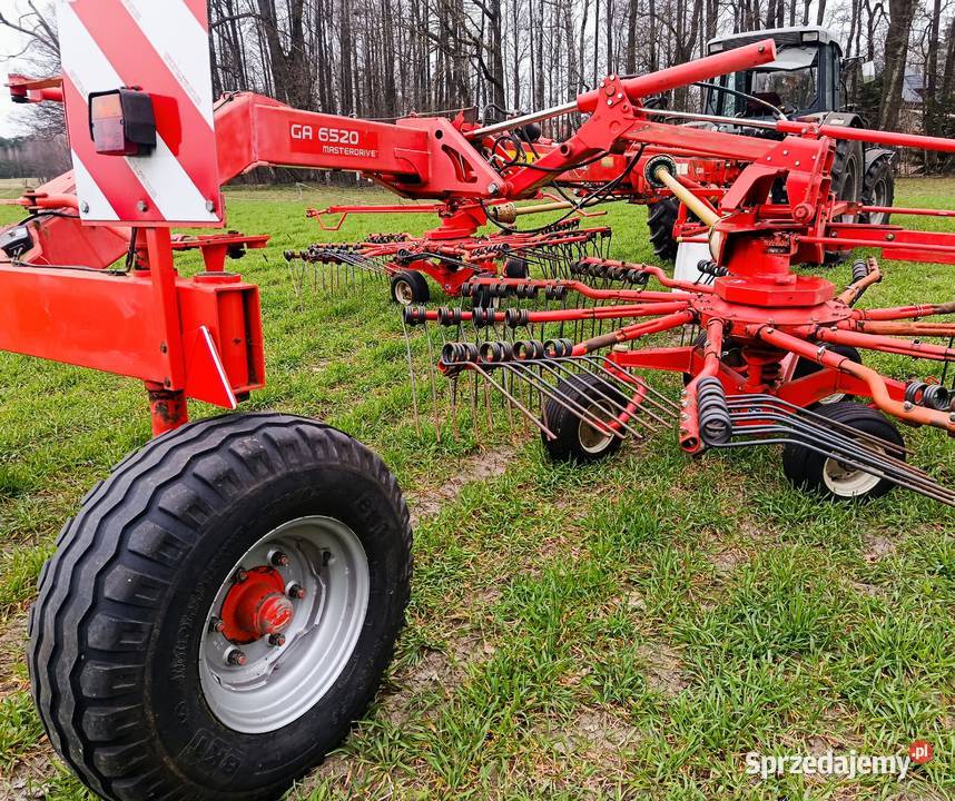 Zgrabiarka Dwu Karuzelowa KUHN GA6520 Zgrabiarki i przetrząsacze sprzedam