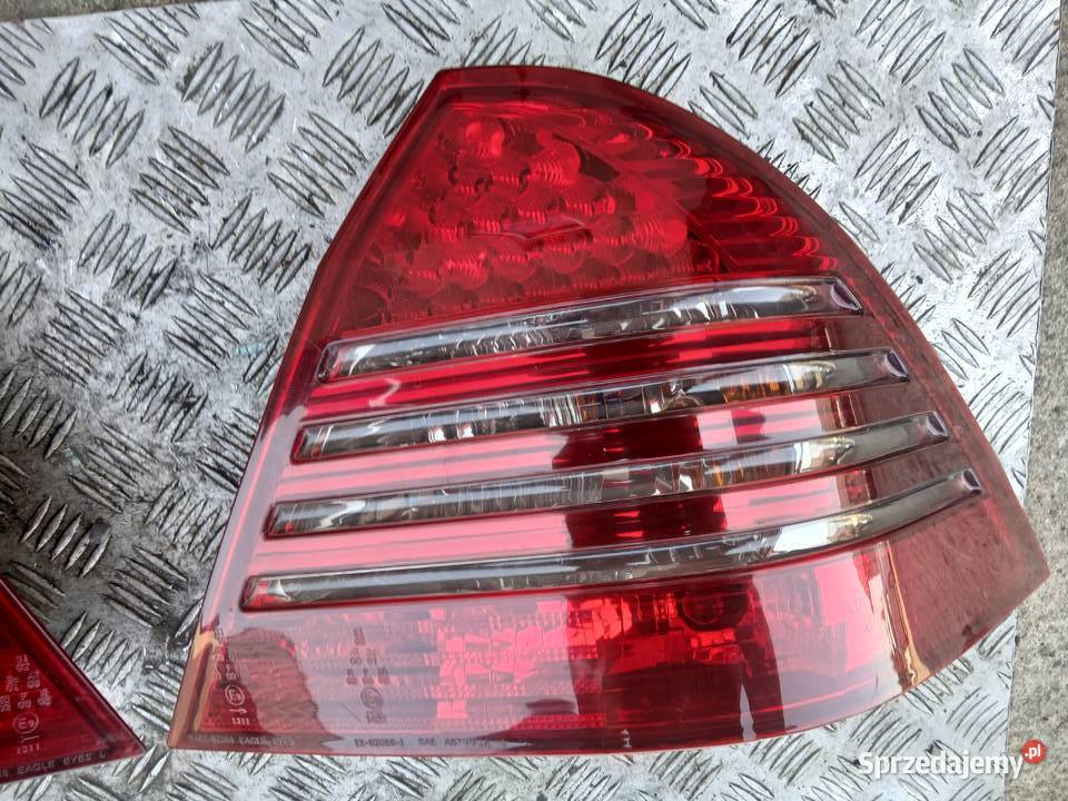 Lampa tył tylna komplet Mercedes w203 C klasa Radłów