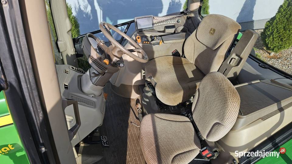 John Deere 6210R Gruntowice