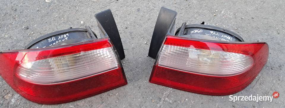 RENAULT LAGUNA II LIFT LAMPA TYŁ Wrocław