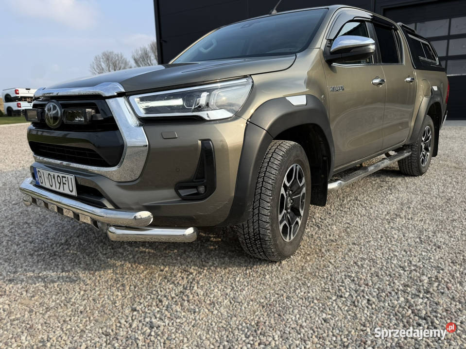 Orurowanie przednie TOYOTA HILUX 2021 76mm Chrom Pasłęk