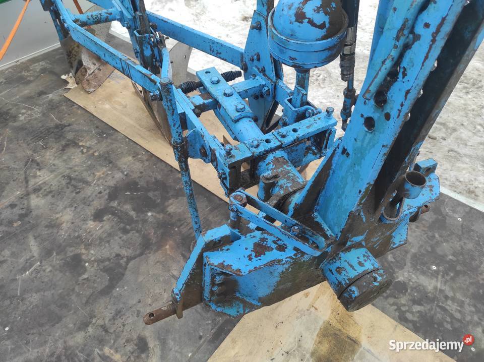 Pług 3 skibowy obrotowy rabewerk Radoszyce