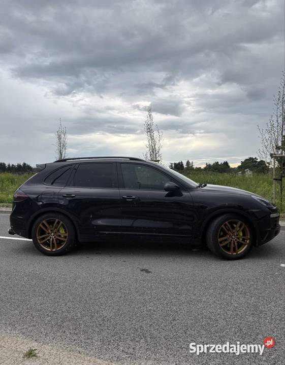 Porsche cayenne 2010r 48 LPG Salon MZamiana automatyczna Cayenne