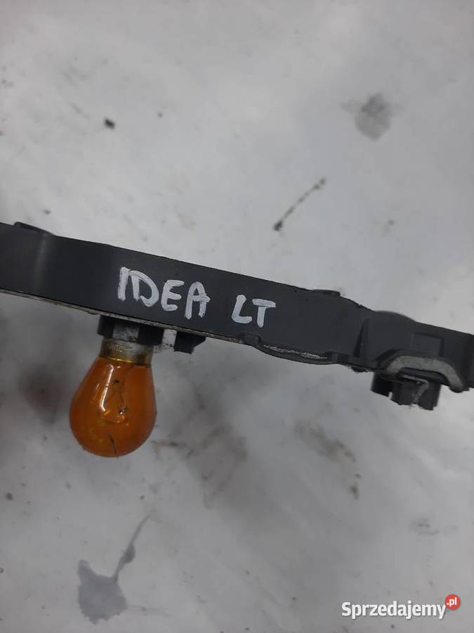 Fiat Idea listwa wkład lampy lewej tylnej lewy Ksawerów