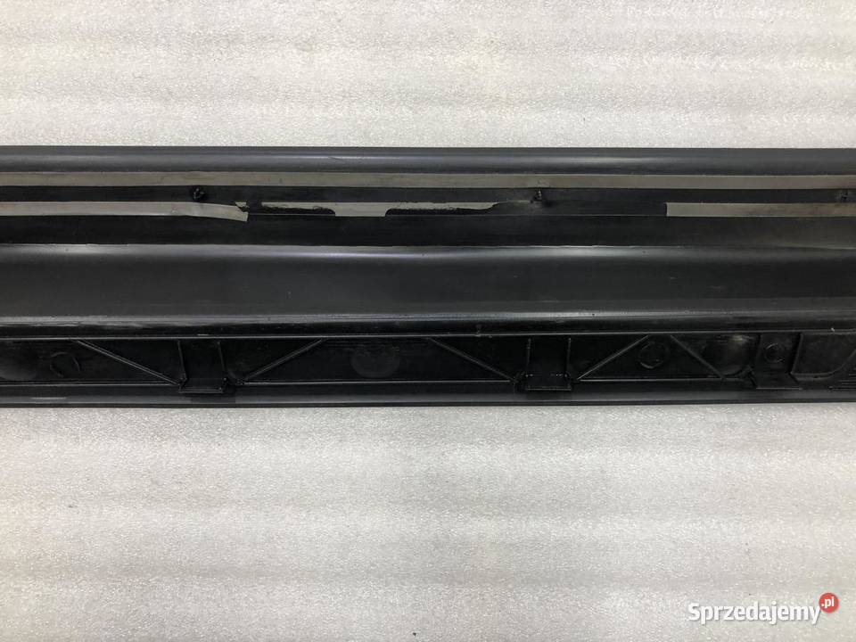 LISTWA PROGOWA PRAWA AUDI TT 8J 8J0853492G