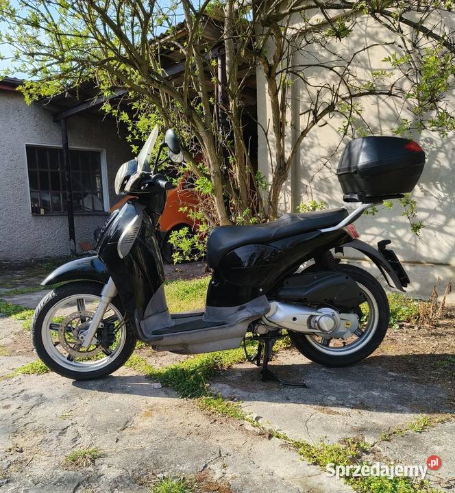 Aprilia Scarabeo 200 ie 4T 2012r 19 skuter na Radom