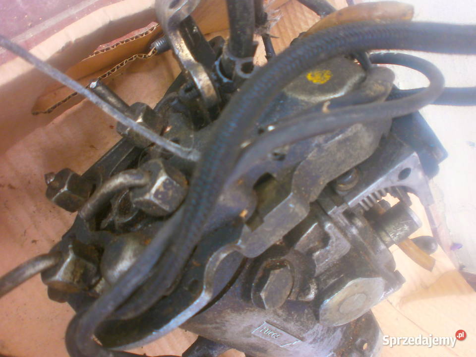 Renault pompa wtrysków DPC H100680 R8448B360A Pompy wtryskowe