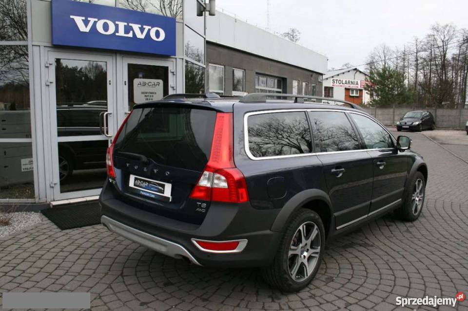 Volvo xc70 2017