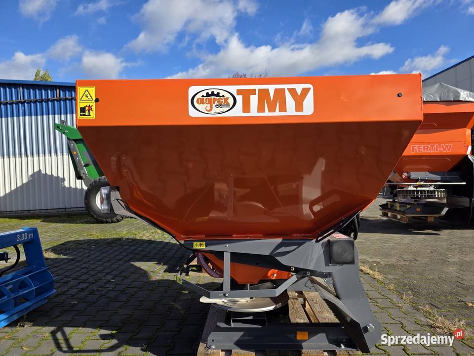 Rozsiewacz nawozów dwutarczowy Włoski AGREX łódzkie Rawa Mazowiecka