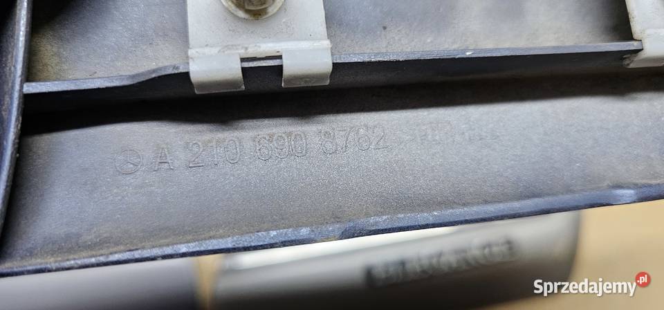 Listwa błotnika mercedes w210 Zbąszyń