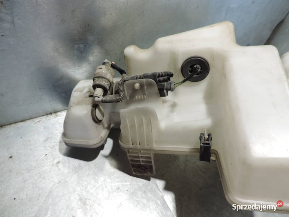 ZBIORNIK ZBIORNICZEK PŁYNU SPRYSKIWACZA VW Zbiorniki płynu do spryskiwaczy