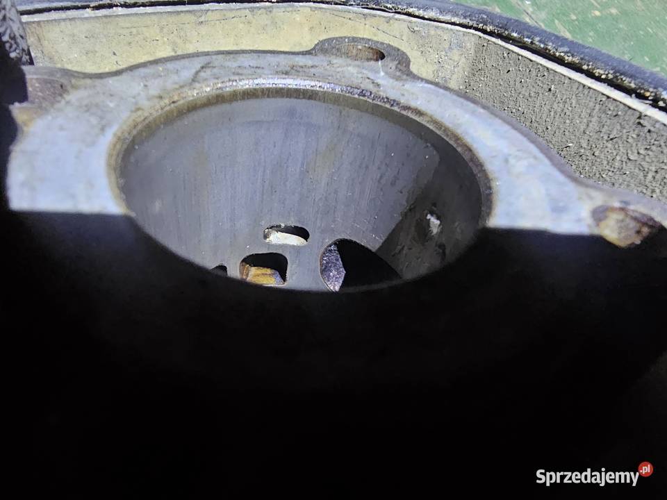 Aprilia rv4 am4 cylinder tłok tuleja pierścienie Cylindry, głowice, pierścienie Jelenia Góra
