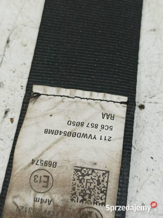 PAS BEZPIECZEŃSTWA PRAWY LEWY TYŁ ŚRODEK KPL 5C Pasy bezpieczeństwa