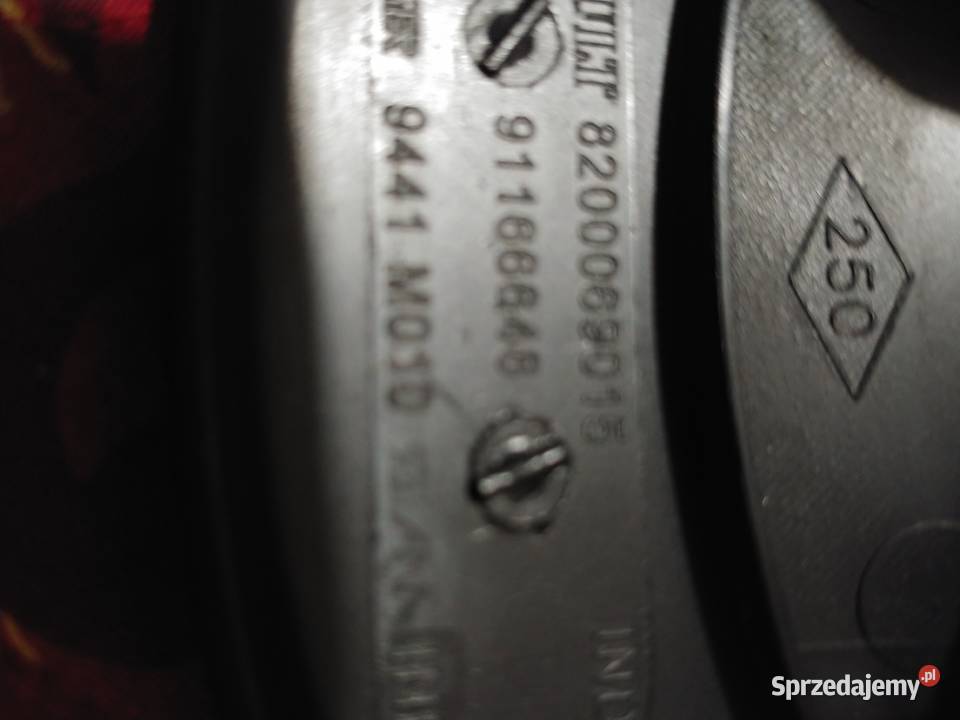 Renault Trafic II X83 Dekielki Kapsle oryginał Stoczek Łukowski