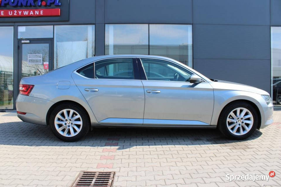 Skoda Superb 2018r 18 TSI 180 DSG FV23 1wł Salon 180KM Warszawa